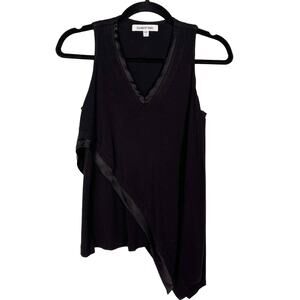 Elizabeth and James 2XS Black Asymmetrical Tank Top V Neck Layered XXSmall